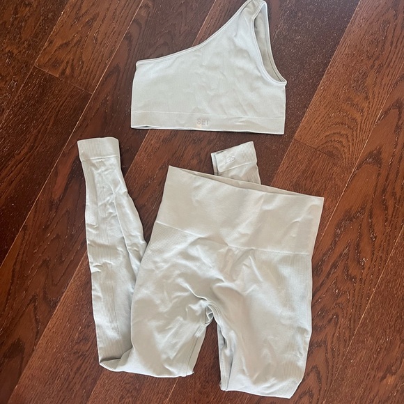 SET Active Ribbed Workout Set - Picture 2 of 6